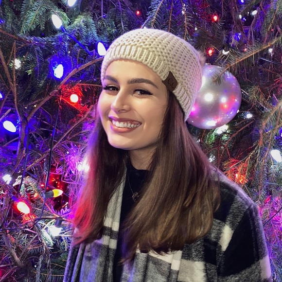 Meet your Posher, Jessie - Picture 1 of 8